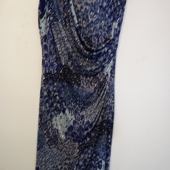 Connected Apparel Dress - Picture 4 of 10